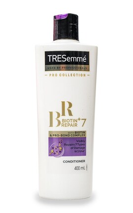 TRESEMME-Кондиционер для волос  Repair and Protect восстанавливающий 400 мл-8710447224205-