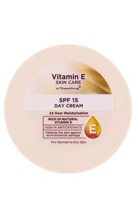 VITAMIN E-Крем для лица увлажняющий дневной Superdrug Vitamin E SPF 15 для нормальной и сухой кожи 100 мл-8148025-
