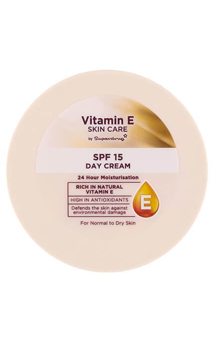 VITAMIN E-Крем для обличчя зволожувальний денний Superdrug Vitamin E SPF 15 для нормальної та сухої шкіри 100 мл-8148025