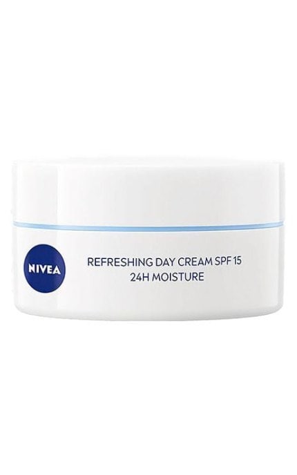 NIVEA-Крем дневной NIVEA SPF 15 Интенсивное увлажнение 24 часа 50 мл-9005800227092