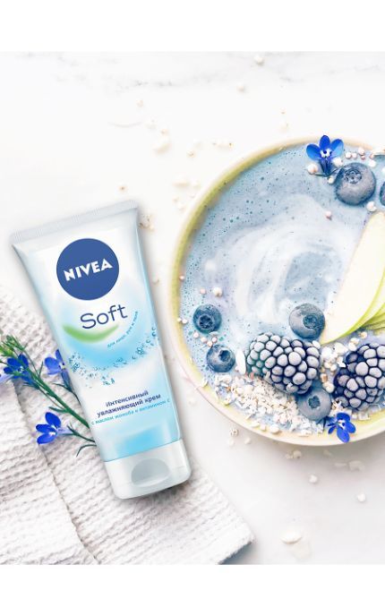 NIVEA-Крем Nivea 75 мл Soft интенсивно увлажняющий для лица, рук и тела с маслом жожоба и витамином Е-4005808890576