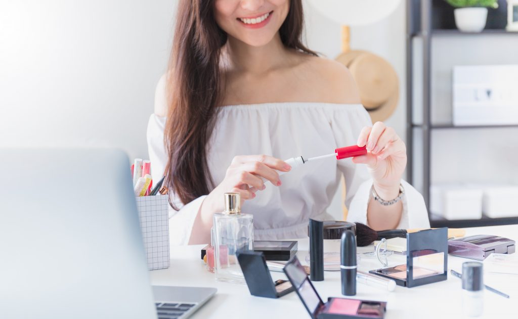 Tony Moly: популярний корейський бренд і відгуки про його найкращі продукти